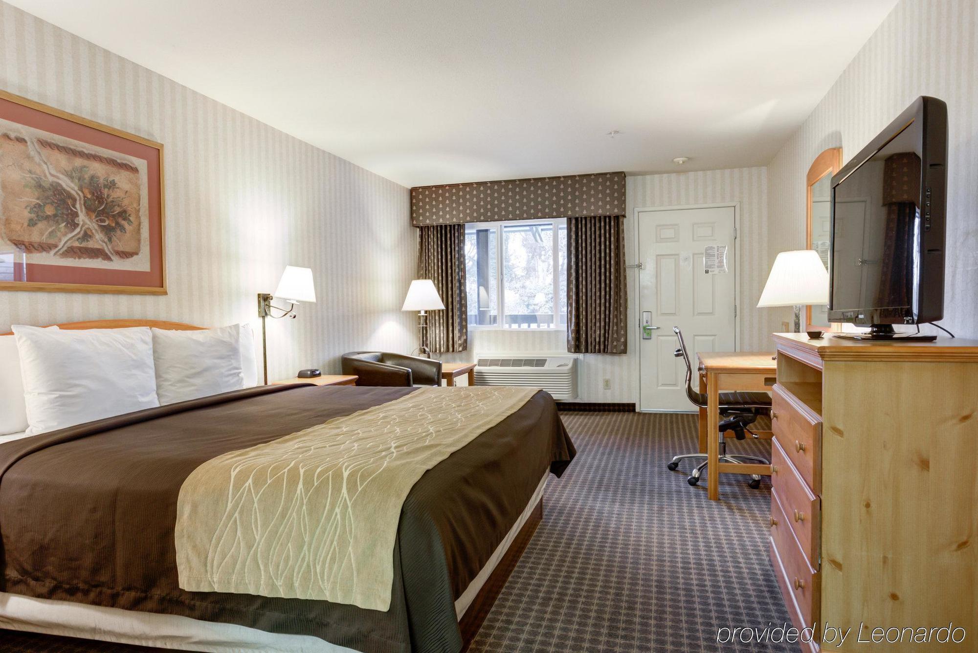Quality Inn Half Moon Bay-Miramar Beach Екстер'єр фото