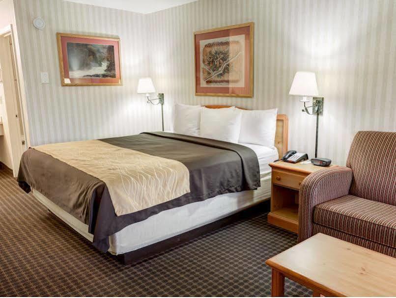 Quality Inn Half Moon Bay-Miramar Beach Екстер'єр фото